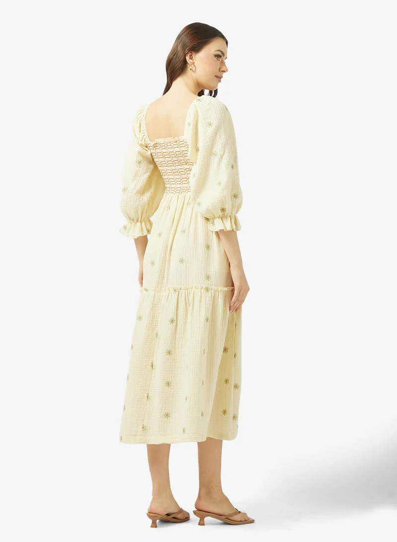 جينجر Puff Sleeves Smocked Floral A Line Dress